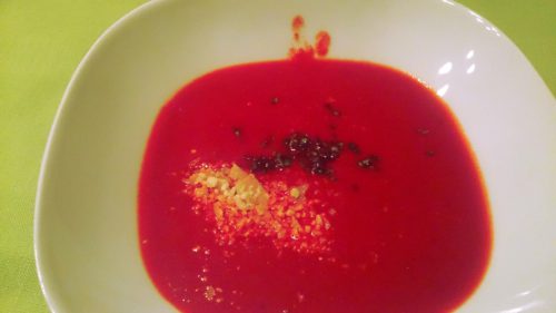 VerschiedenArt: Fastenzeit mit Gemüsesuppe - Rote Beete Suppe mit Parmesan
