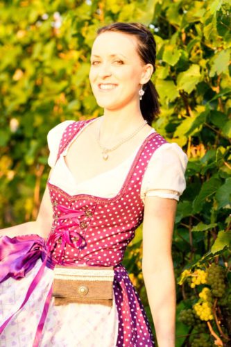 verschiedenArt_dirndl_7