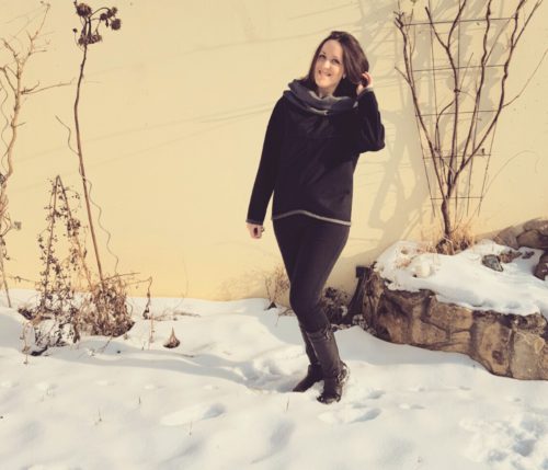 verschiedenArt: Oversize Pullover zum Wenden - schwarz burda 109 10/2015
