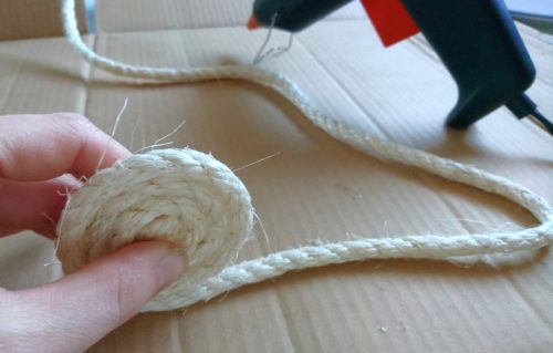 verschiedenArt: Sisal Blumentopf / Korb Start mit einer kleinen Sisal Schnecke